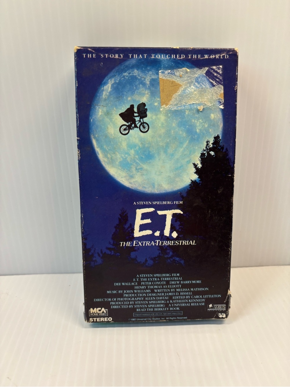 E.T. The Extra-Terrestrial Movie VHS - Blue